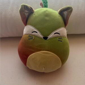 Squishmallows Foxy Pear
